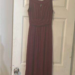 Elegant Burgundy Sleeveless Dress
